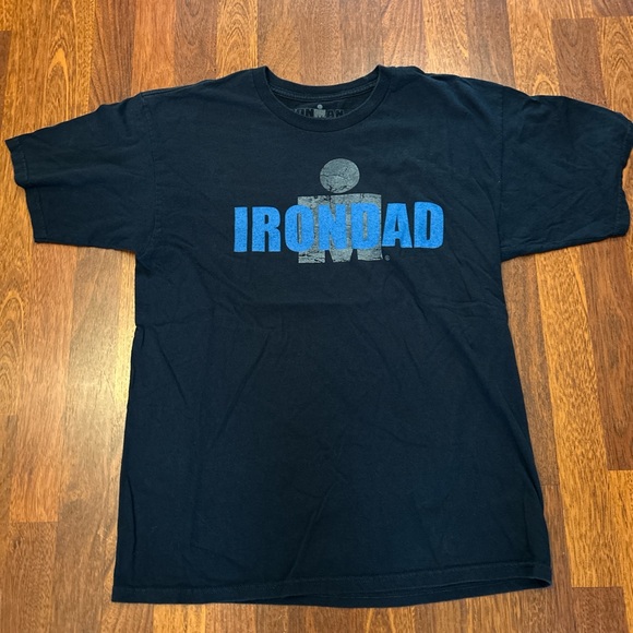 Ironman Iron Dad Navy Running Marathon Tshirt Size Large Distressed - Picture 1 of 4